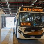 Ônibus em circulação na cidade do Rio