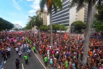 Chá da Alice é um dos megablocos do carnaval do Rio