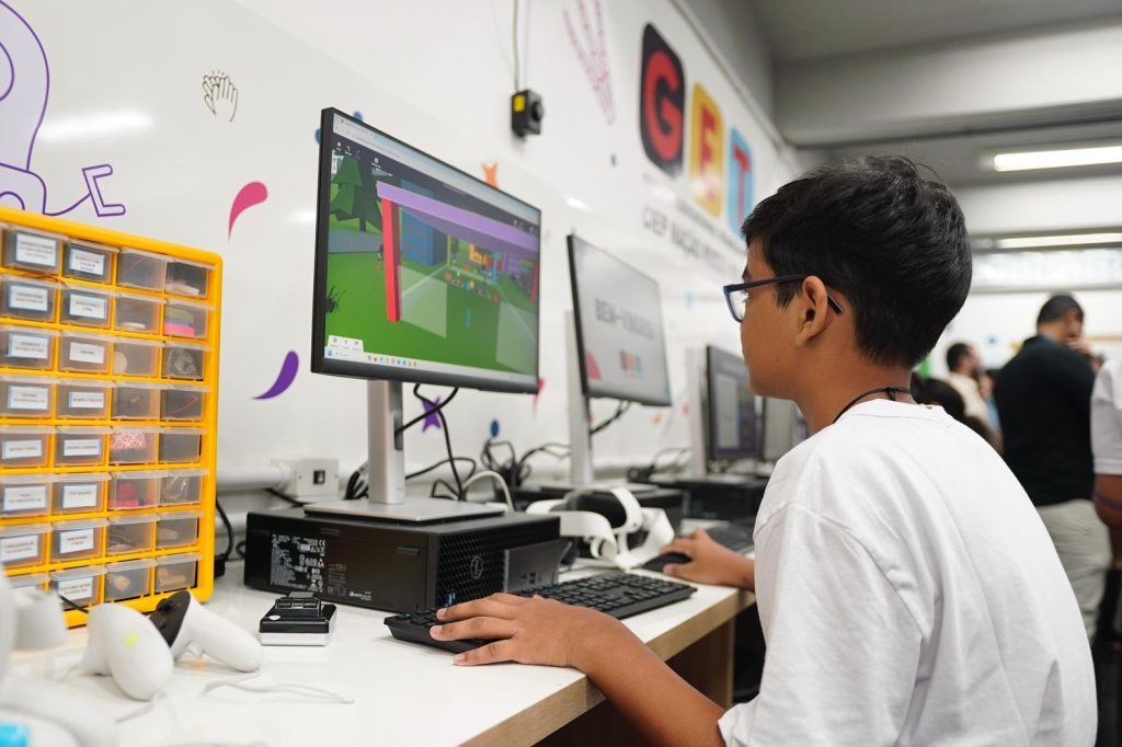 Matrículas para novos alunos em escolas municipais do Rio começam nesta quarta-feira (14)