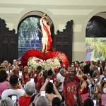 Fiéis participam da Procissão de São Sebastião, que percorre ruas do Rio em direção à Catedral Metropolitana, no Centro, no feriado do padroeiro da cidade. – Foto: Divulgação