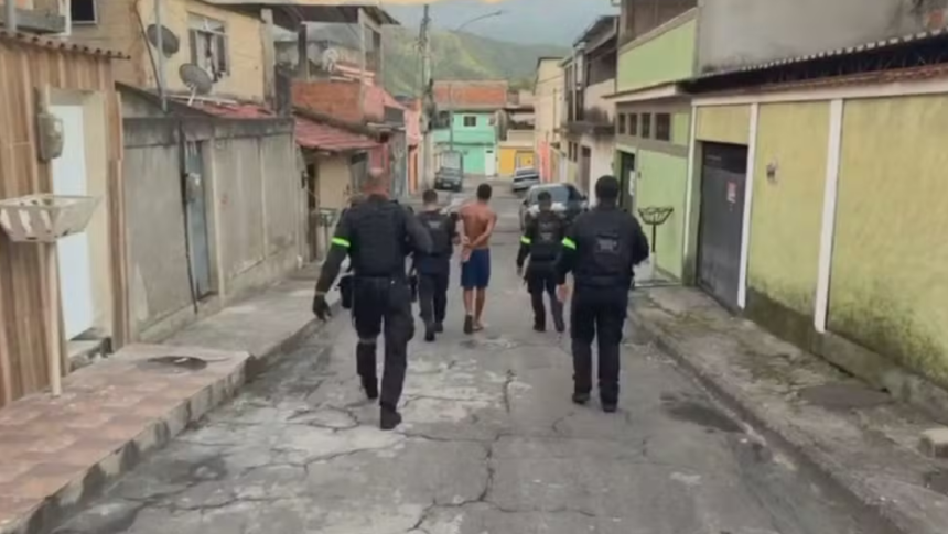 Um dos alvos da Polícia era maqueiro em hospital da rede municipal
