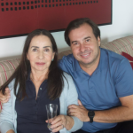 Mariangeles Maia e filho, ex-presidente da Câmara dos Deputados Rodrigo Maia