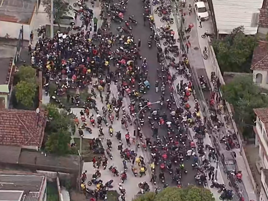 Motociclistas realizam protesto após morte de entregador em Senador Vasconcelos