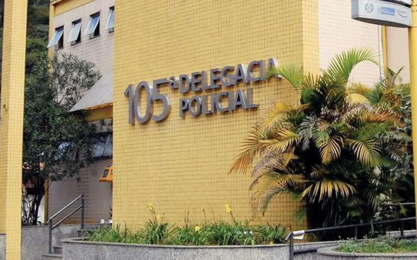 Delegacia de Petrópolis, 105ª DP, para onde suspeito por tráfico foi levado