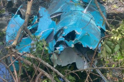 Queda de helicóptero em Guaratiba deixou três pessoas mortas na manhã deste sábado