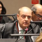 Presidente do TJ assume governo do estado durante viagem de Castro ao exterior