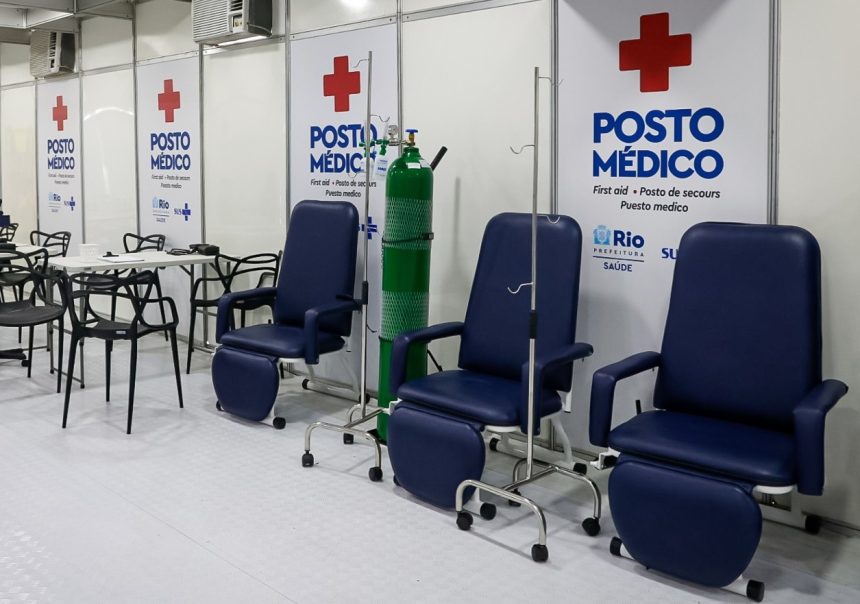 Quatro postos médicos vão atender foliões de blocos e megablocos no carnaval de rua