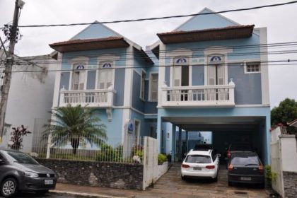 Prédio da PreviCampos, instituto de previdência dos servidores de Campos dos Goytacazes, alvo de questionamentos após retenção de R$ 13 milhões pela Prefeitura.