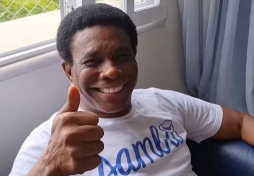 Neguinho da Beija-Flor desiste da candidatura ao Senado e Benedita da Silva volta a ser a candidata única do PT