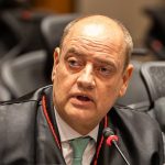 O presidente do TJ (Tribunal de Justiça do Rio), Ricardo Couto de Castro