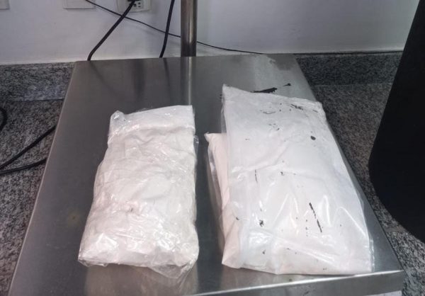 PF prende paraguaio com 2kg de cocaína no Aeroporto do Galeão