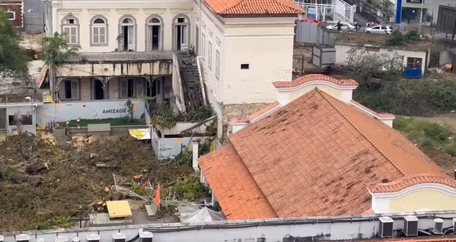 Justiça paralisa obras no terreno do Colégio Bennett, no Flamengo, após derrubada de árvores