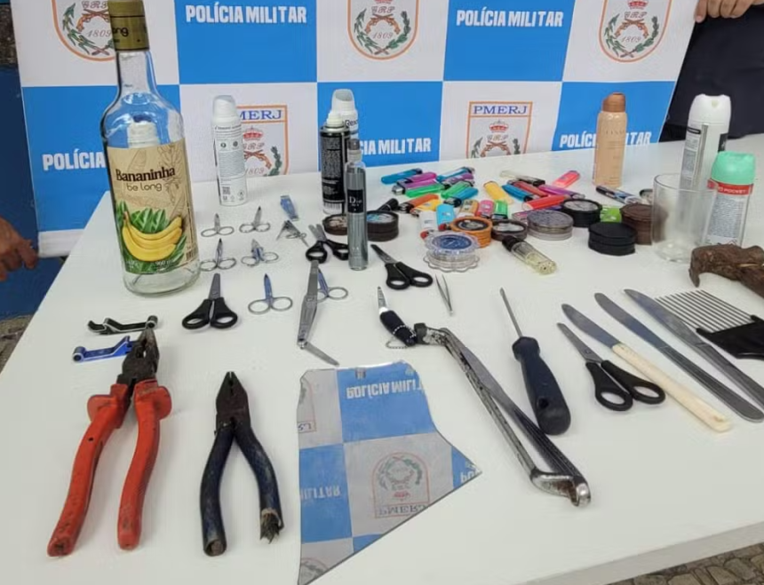 Apreensões no primeiro fim de semana dos megablocos de Carnaval incluem facas, tesouras e ferramentas