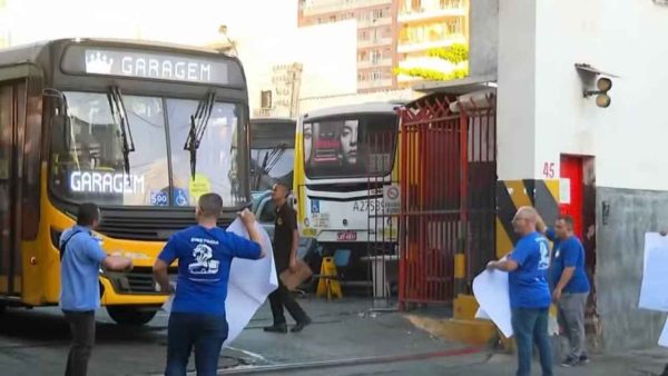 Real é alvo de apuração do MP em meio a problemas operacionais e protestos de funcionários. — Foto: Reprodução/TV Globo