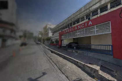 Hospital Getúlio Vargas, na Zona Norte do Rio, onde a vítima foi levada após o crime; o acusado foi preso na unidade.