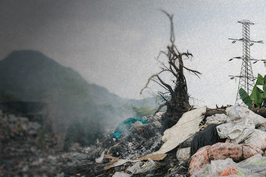 Terreno na Muzema é alvo de ação civil pública por uso como aterro clandestino de lixo.