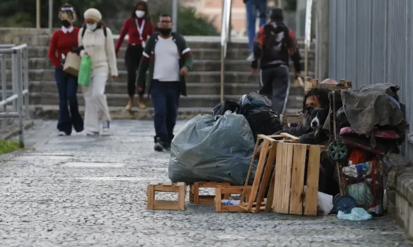 Segundo denúncia, Prefeitura do Rio tem 2,6 mil vagas de acolhimento para 7 mil pessoas em situação de rua