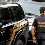 Polícia Federal realizou operação conjunta com a Corregedoria da PM que resultou na prisão de policial militar suspeito de liderar organização criminosa no Rio.