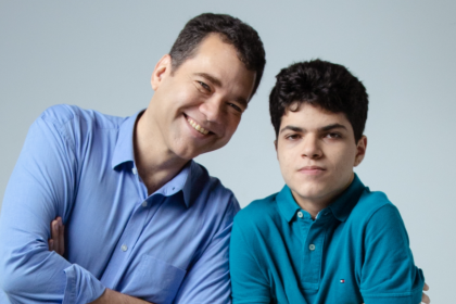 Paulo Messina tem dois filhos no espectro autista e produz conteúdo para famílias atípicas
