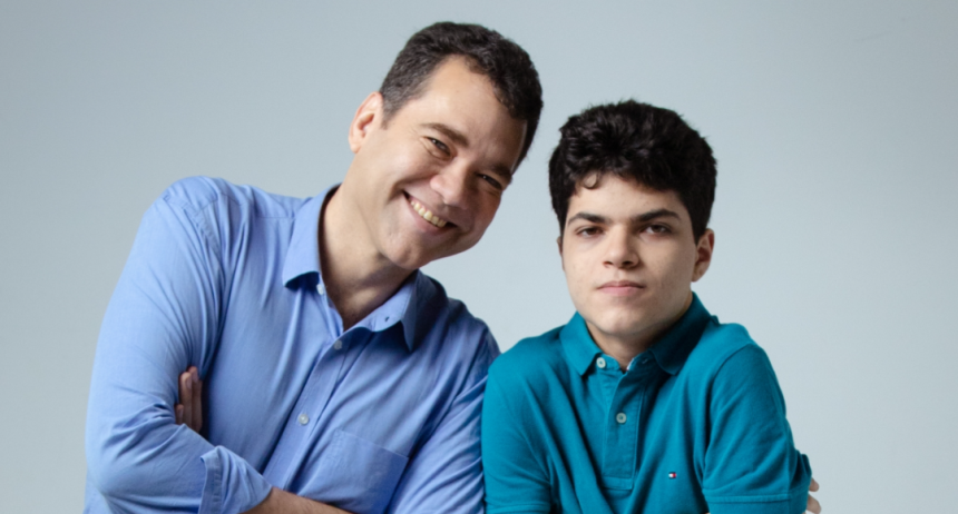 Paulo Messina tem dois filhos no espectro autista e produz conteúdo para famílias atípicas