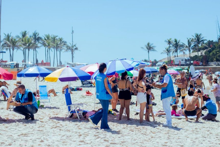 Operação "Preço justo nas praias" conta com canal de atendimento por WhatsApp para reunir denúncias