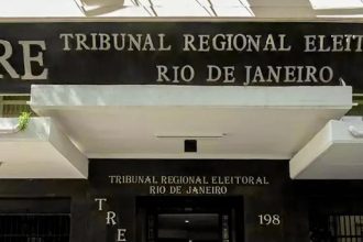 Tribunal Regional Eleitoral do Rio de Janeiro alerta que mais de 2,5 milhões de eleitores ainda precisam realizar a coleta da biometria até 6 de maio.