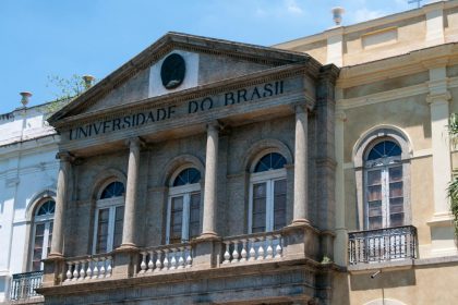 Decisões do Supremo definem parâmetros sobre cotas, gratuidade do ensino, liberdade acadêmica e financiamento das universidades públicas.