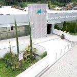 Hospital das Clínicas de Teresópolis, que atende pacientes do SUS por meio de convênio com a prefeitura.