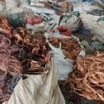 Fios de cobre furtados em ferro-velho