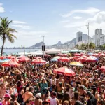 Sol e calor marcam o fim de semana de carnaval no Rio de Janeiro