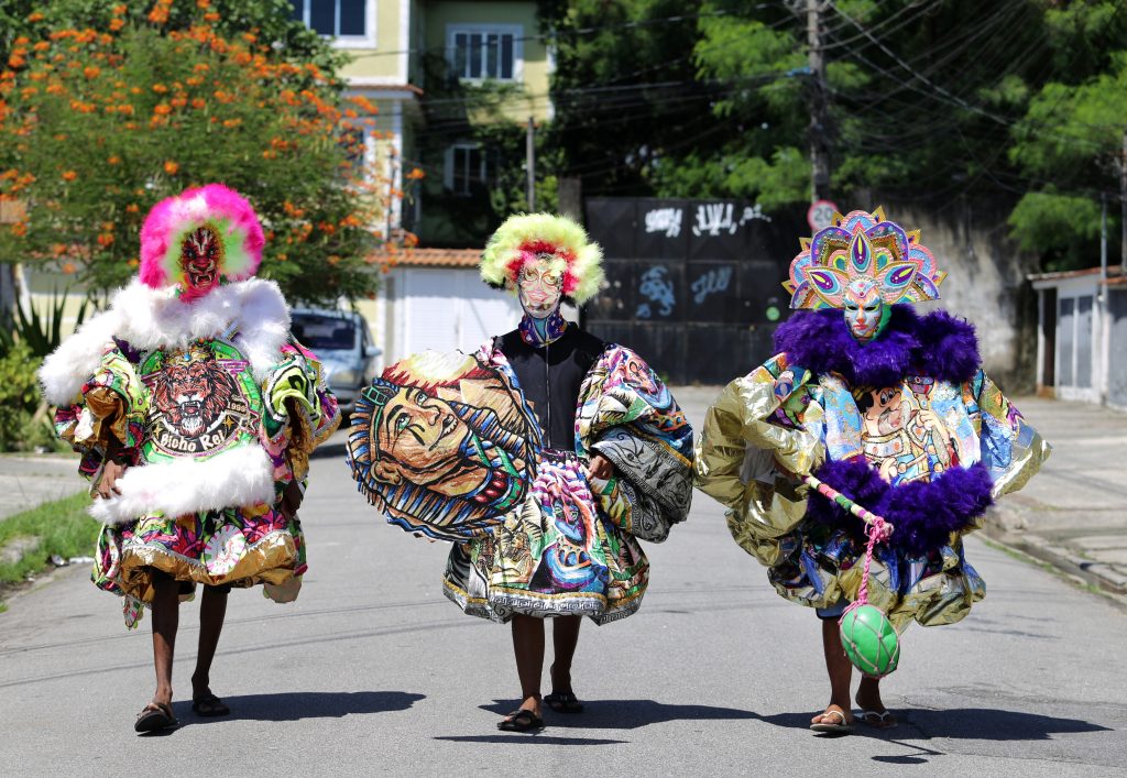 CMF BATE BOLA LUXURIA DE ROCHA MIRANDA 8