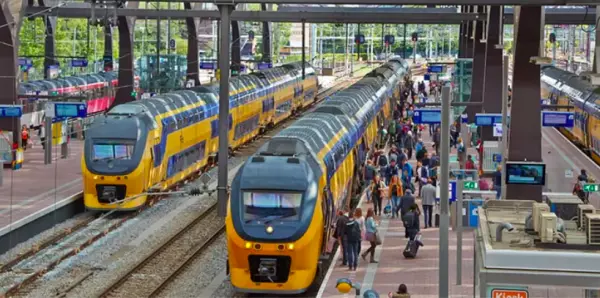 Estação ferroviária de Roterdã, na Holanda.