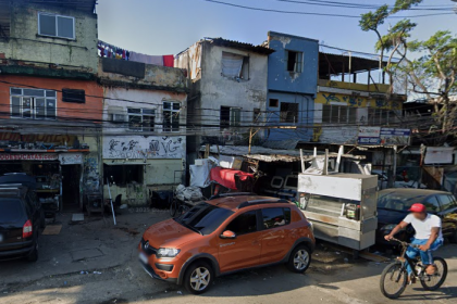 Local onde houve o desabamento já foi alvo de diversas tentativas da prefeitura de remoção