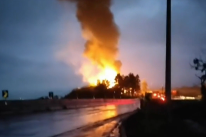 Explosão após carreta de combustível explodir na Serra de Petrópolis