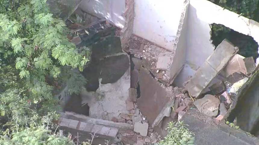 Imagens aéreas da casa que desabou em são Gonçalo