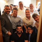 Aliados de Paes que foram à sede do MDB: Carlo Caiado, Claudio Caiado, Zico, Junior da Lucinha, Marcelo Diniz, Rafael Aloisio Freitas, Felipe Boró e Luiz Ramos Filho