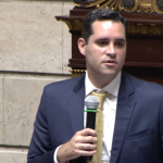 Sem Paes, Cavaliere comanda abertura da Câmara do Rio e esquenta sua futura cadeira de prefeito