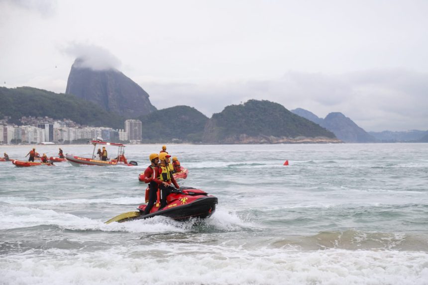 Praias do estado do Rio registram 453 resgates nos três primeiros dias do carnaval