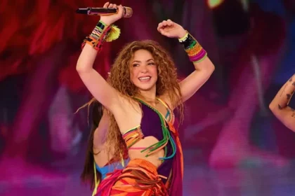 Shakira grava vídeo em português e promete show inesquecível em Copacabana; veja