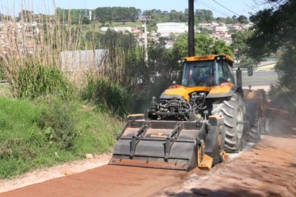 Hipermeabilização do solo em obra para fazer estrada, alvo da licitação anulada pelo TCE