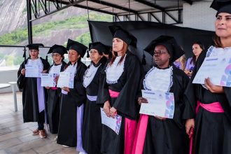 UniRio e Ibratec têm oferecido cursos de capacitação para mulheres vítimas de violência