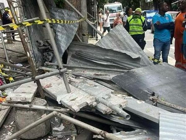 Andaime caiu em Copacabana e mulher morreu