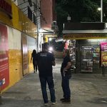 Fiscais do CREA onde caiu andaime em Copacabana