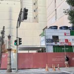 Novo prédio sendo construído em Copacabana; novas tendências do mercado imobiliário serão debatidas em encontro na sede da Fecomércio. — Foto: Tempo Real