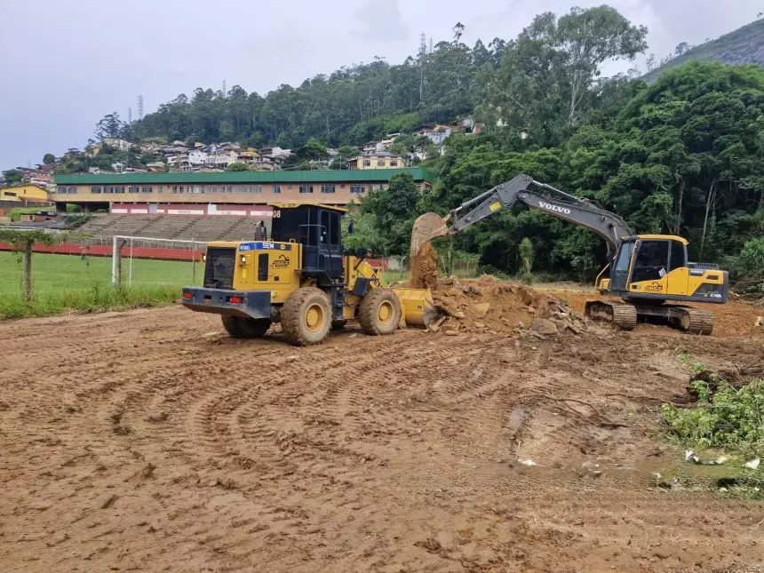 Canteiro de obras da ETE Itamarati, em Petrópolis