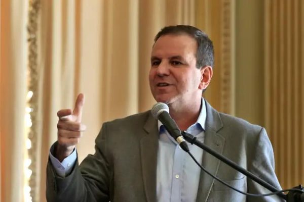 O prefeito Eduardo Paes (PSD)