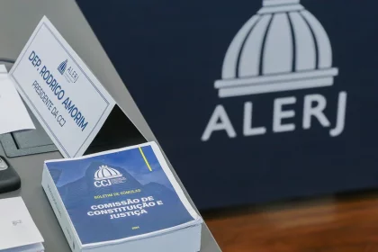 A Comissão de Constituição e Justiça da Alerj