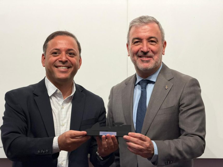 Prefeito Rodrigo Neves, de Niterói, e prefeito de Barcelona