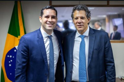 Eduardo Cavaliere e o ministro da Fazenda, Fernando Haddad, durante reunião sobre projetos para o Porto Maravilha.