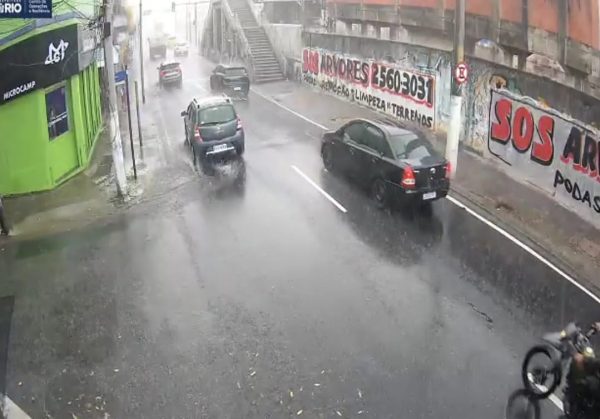 Rio segue sob alerta e pancadas de chuva colocam a cidade em estágio de atenção
